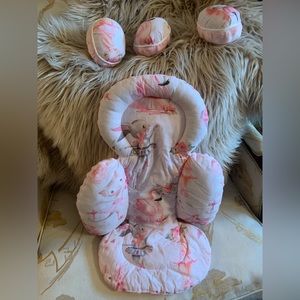 Reversible MamaRoo Insert